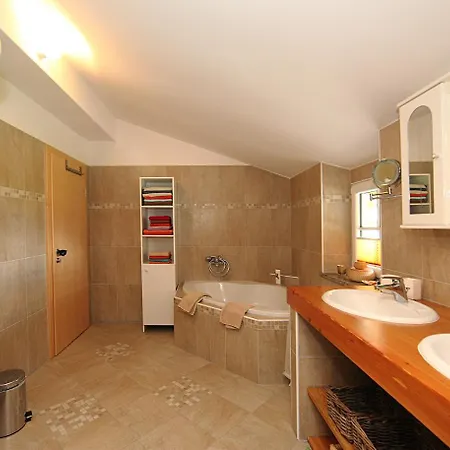 Landhaus Elina - Charme, Stil, Sport, Genuss *